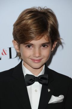 Trevor Thompson interpreta Jacob