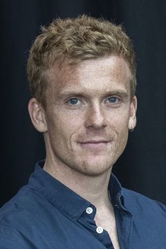 Jesper Riefensthal interpreta Thomas