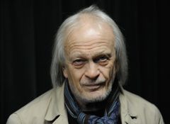 Wiesław Komasa interpreta Plaszow depot SS guard