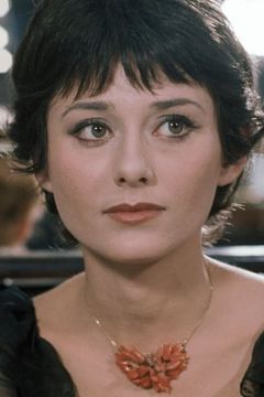Marie-Hélène Breillat interpreta Monique