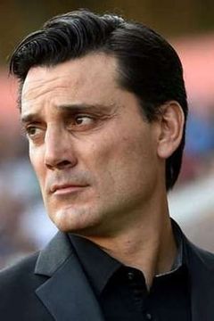 Vincenzo Montella interpreta Self