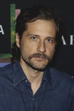 Kentucker Audley interpreta Brett Tobeck