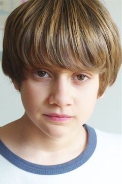 Rafaël de Ferran interpreta Jean-Michel Cousteau (enfant)