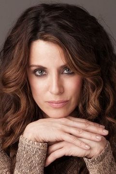 Alanna Ubach interpreta Boo / Cletus / Fresca / Miss Daisy (voice)