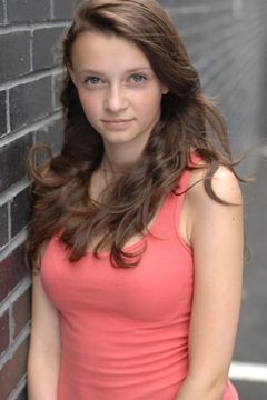Bridget Megan Clark interpreta Noreen Horan