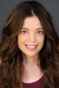 Katia Gomez interpreta Selena