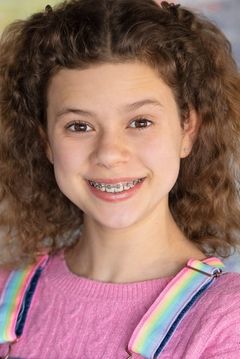 Capri Oliver interpreta Additional Voices (voice)