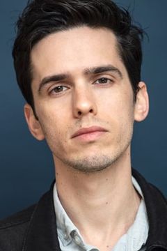 Yadin Goldman interpreta David