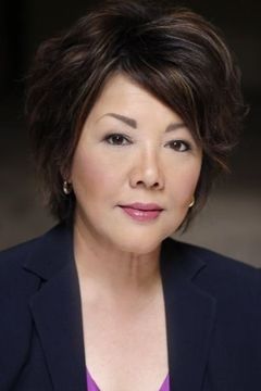 Mary Deese interpreta Mrs. Lee