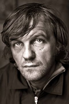 Emir Kusturica interpreta Harold