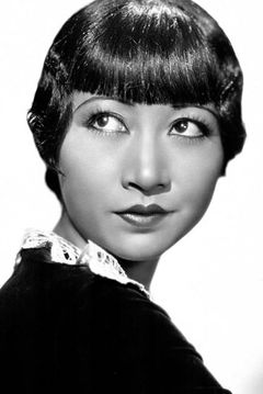 Anna May Wong interpreta Hiku