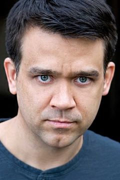 William Meredith interpreta Young Doctor