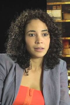 Samantha Castillo interpreta Esposa de Rafael