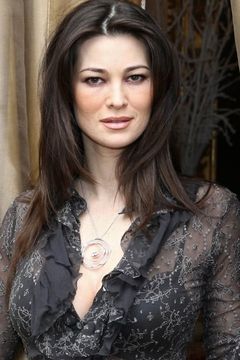 Manuela Arcuri interpreta Paola Vitali