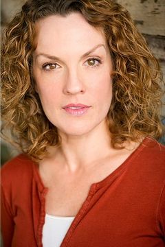 Stacy Barnhisel interpreta Librarian