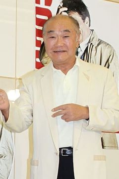 Taro Ishida interpreta Teiji Moriya (voice)