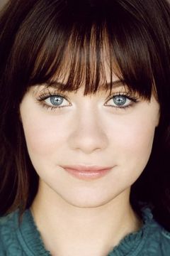Amanda Leighton interpreta Young Alex