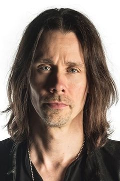 Myles Kennedy interpreta Thor