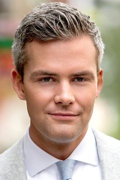 Ryan Serhant interpreta Hedge Fund Dave