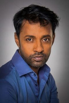 Lakshantha Abenayake interpreta Filippo