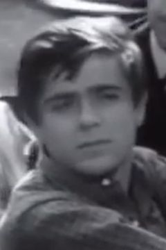 Charles Belmont interpreta Sailor