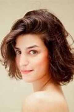 Giselle Motta interpreta Silvia Puccio