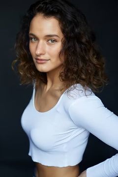 Alex McGregor interpreta Susan Delgado