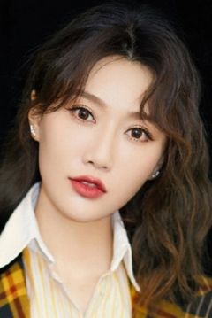 Li Siyu interpreta Chinese News Reporter