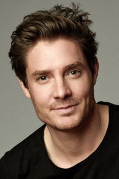 Max Brown interpreta Edward Seymour