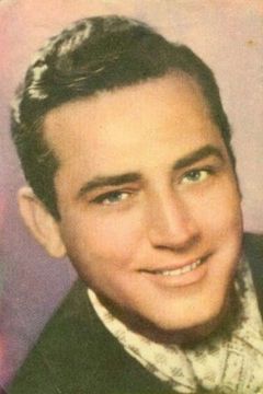 Rafael Bertrand interpreta Fierro