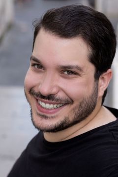 Giulio Della Monica interpreta Mimmo Nunnari