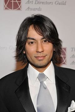 Vik Sahay interpreta Lester Patel