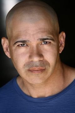 Eddie Perez interpreta Mexican #3