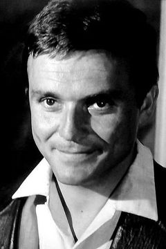 Jacques Riberolles interpreta Philippe Belmas
