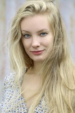 Nora Quest interpreta Zlata
