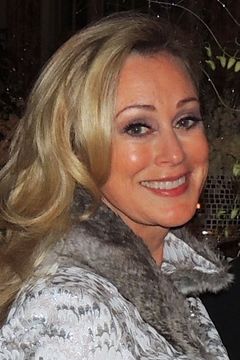 Sandra Wilder interpreta Blonde Photographer