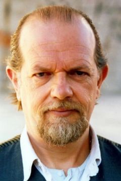 Ermanno De Biagi interpreta Istvan Keleman