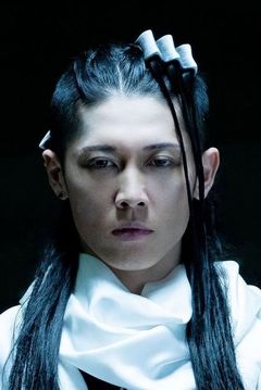 Miyavi interpreta Udo (Tundra)