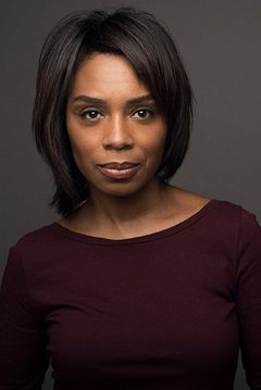 Michelle Wilson interpreta Ethel