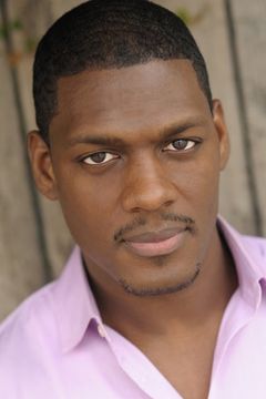 Jason R. Moore interpreta Subway Mugger