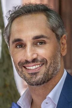 Daniele Russo interpreta Gennaro