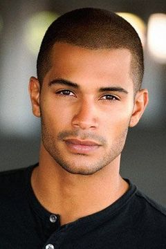 Nathan Owens interpreta Jesse Morgan