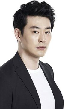 Jeong Jae-heon interpreta Black Dragon Gang Member