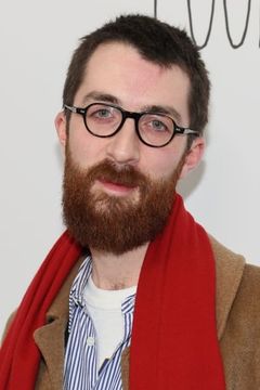 Jerskin Fendrix interpreta Lisbon Restaurant Musician