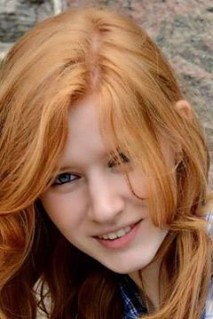 Erin Elliott interpreta Cheer Coach