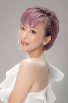 Winnie Leung interpreta Thong's 2nd Sister