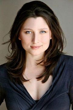 Taylor Treadwell interpreta Gate Agent