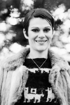 Dobrila Stojnic interpreta Comforting Nun