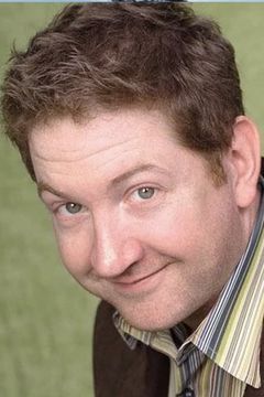 Rich Hutchman interpreta Engineer