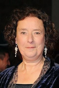 Linda Bassett interpreta Anna